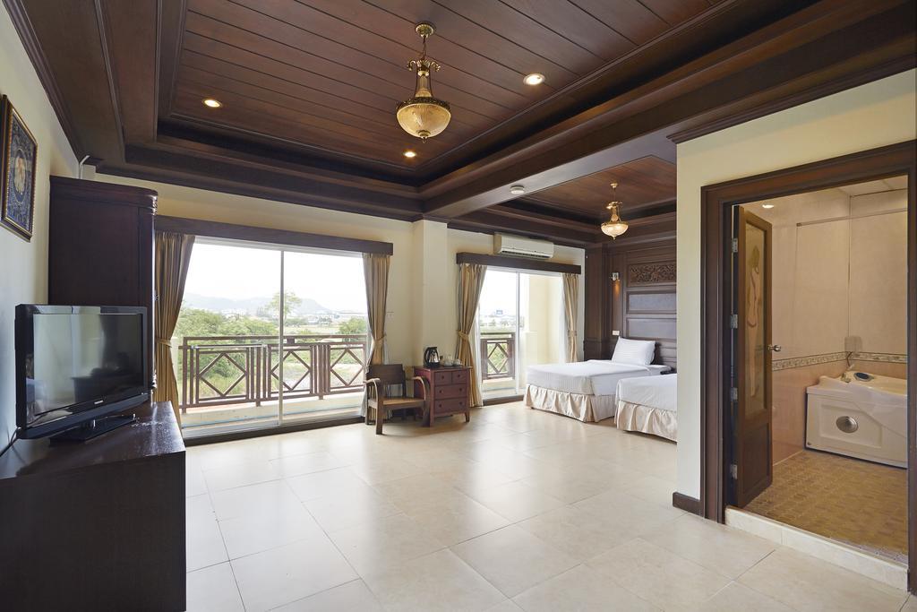 צ'ה אם D Varee Xpress Hillside Hua Hin מראה חיצוני תמונה